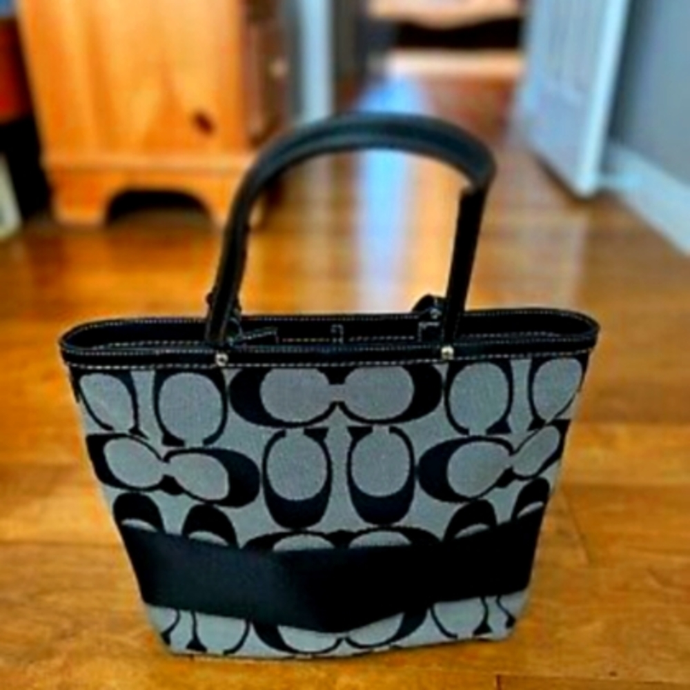 Coach set